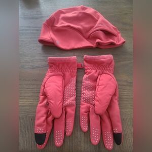 lululemon athletica Coral Hat and Gloves Set